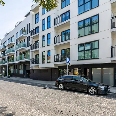 Eleanor Q4 Apartament
